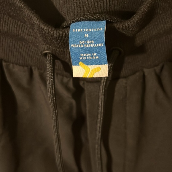 Black joggers. NWT - Picture 4 of 4